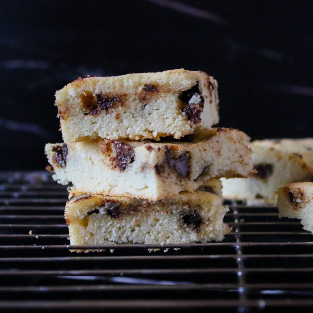 Keto blondies on a baking rack.