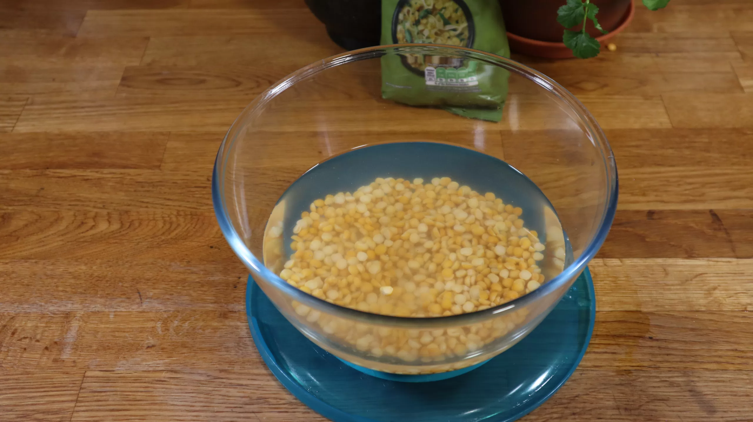 Peas soaking in water.