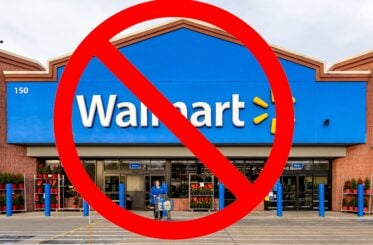 “I Will Never Shop at Walmart Again”: Former Customers Share Their Worst Experiences