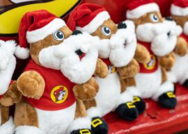 Buc-ee's santa plushies