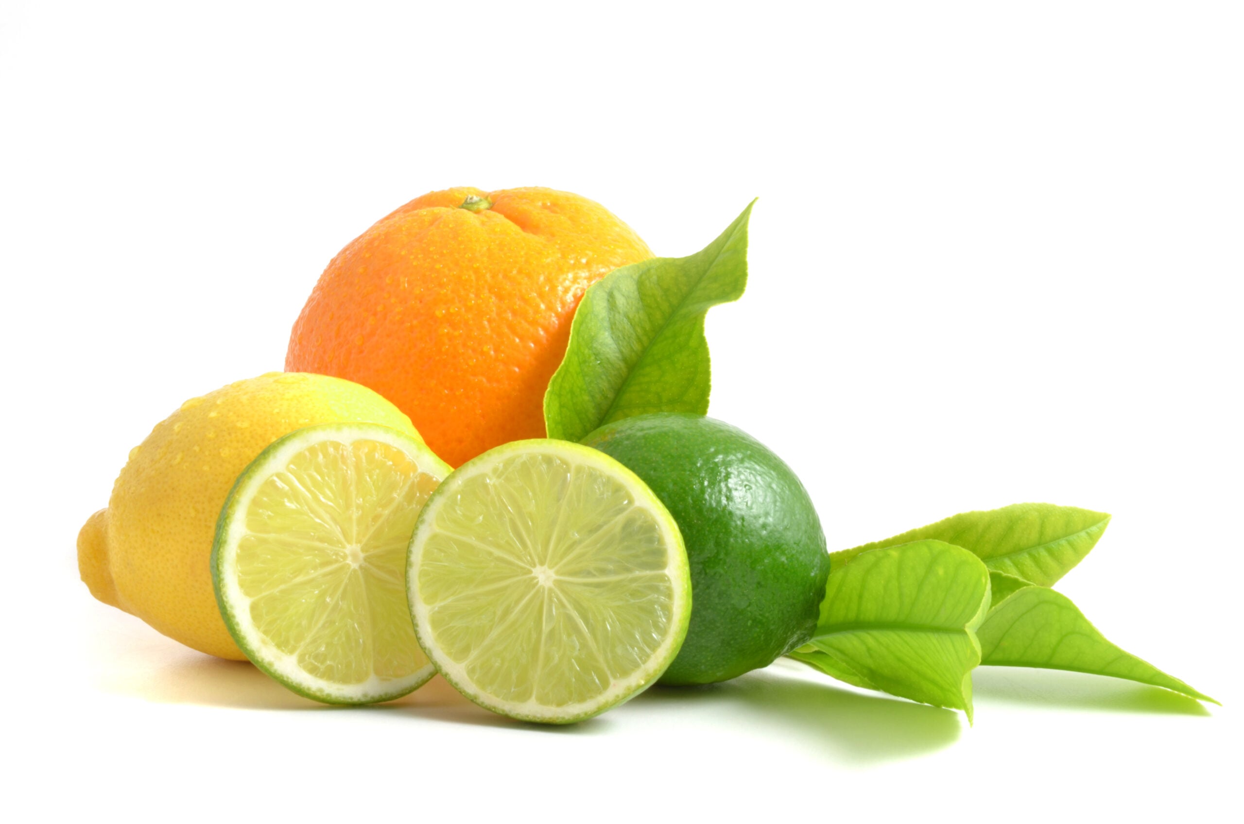All the citrus fruits to prepare a delicious ultimate lemonade