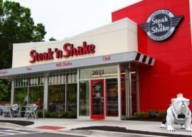 Steak 'n Shake restaurant