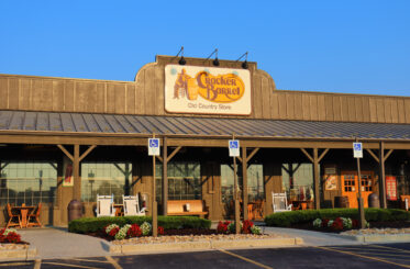 Cracker Barrel store seen from the front