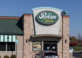 Perkins restaurant sign