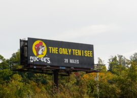 Buc-ee's billboard "The Only Ten I See"