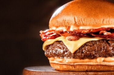 Popular burger chain closing 300+ locations; Florida among hardest-hit states