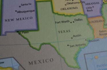 Fast-growing fried chicken chain plans major Texas expansion with dozens of new locations