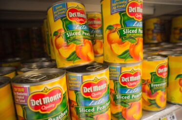 Del Monte canned peaches