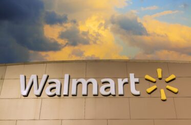 Walmart sign